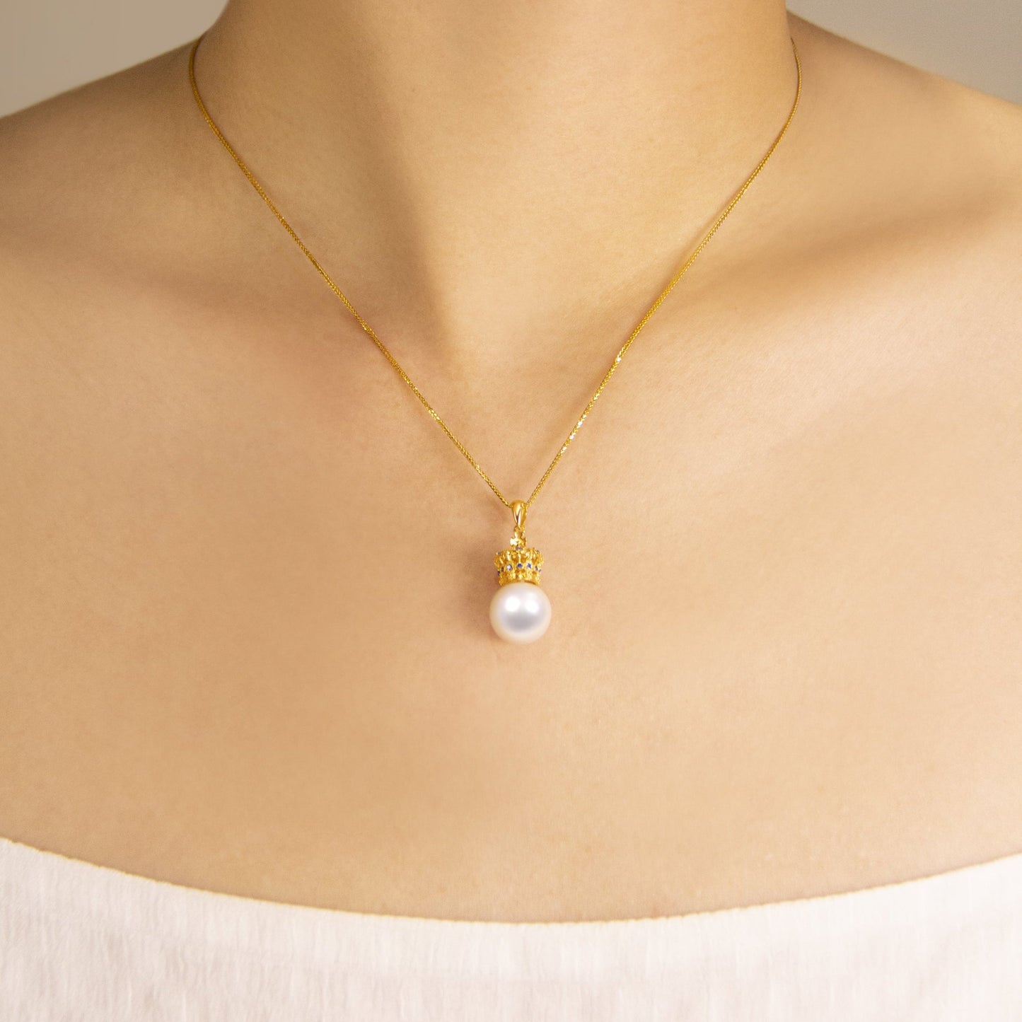 Nour Pendant - 12mm AAAA Edison Pearl